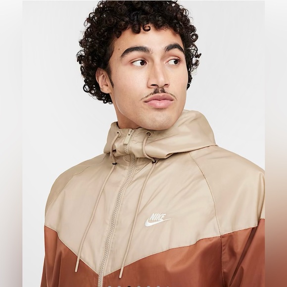 Nike Sportswear Windrunner - Picture 3 of 8